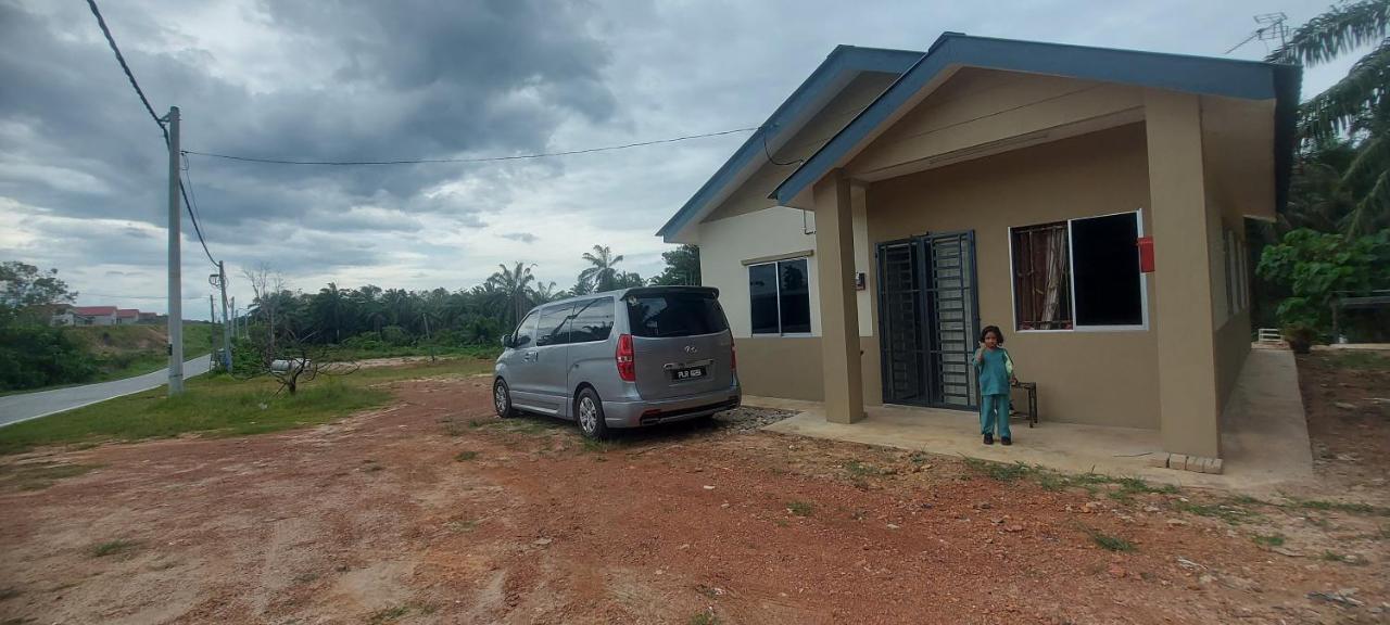 Myrol Homestay Kulim Exterior foto